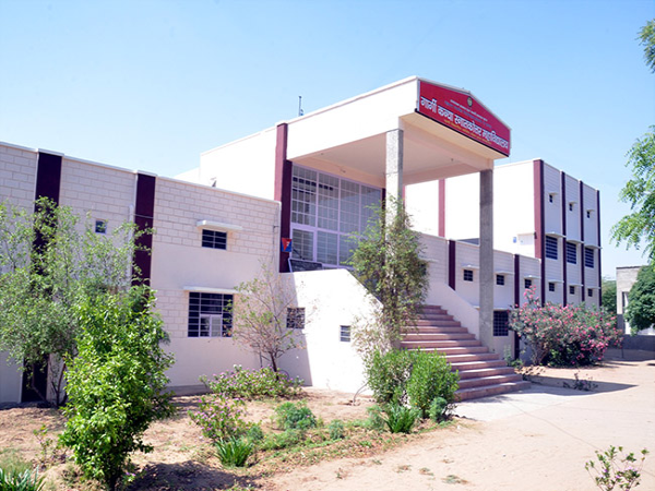 अलीगढ़ स्थित गार्गी कन्या गुरुकुल महाविद्यालय