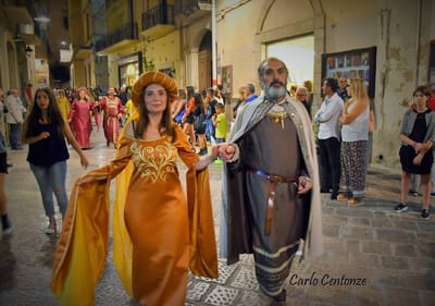 Figure del progetto Lion du Lys: La contessa Filippa di Celano e Pietro de Beaumont
