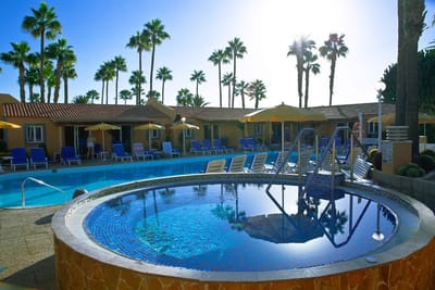 GRAN CANARIA Los Almendros - Gay & Lesbian Only **+ Playa del Ingles, Gran Canaria