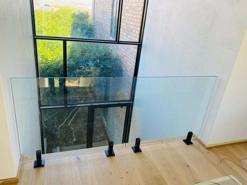 Supplying Frameless Balustrade Hardware