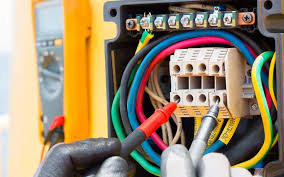 ELECTRICIAN SERVICE