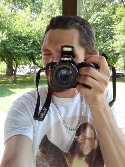 Who is Music Man? image