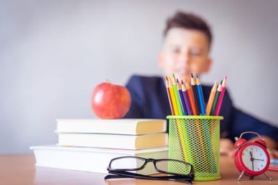 Video contra el sistema educativo