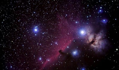 El Hubble Mira a la Galaxia Elíptica Gigante Messier 49