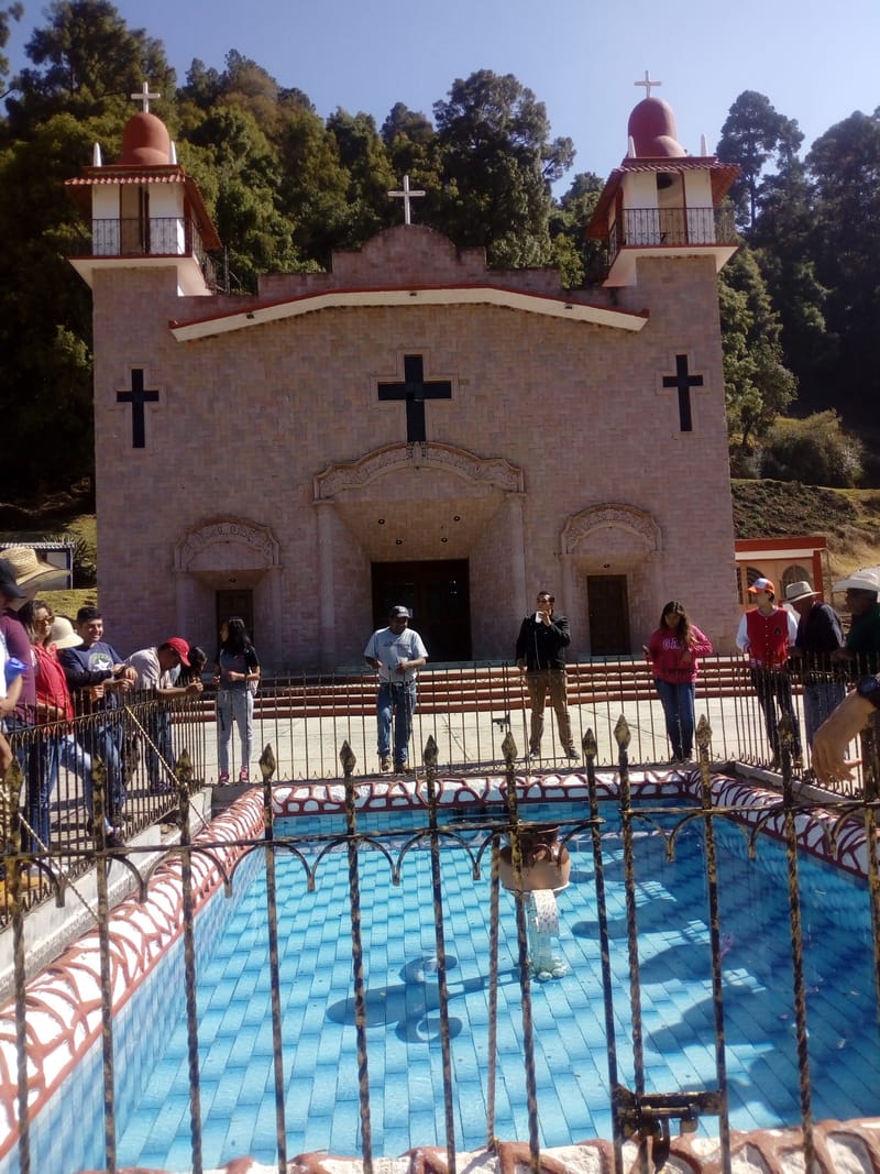 LA IGLESIA DE LA VIRGEN DE LOS MILAGROS
