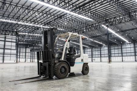 Sewa Forklift Surabaya