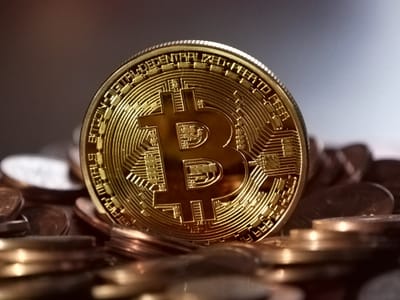 cashing out bitcoin image