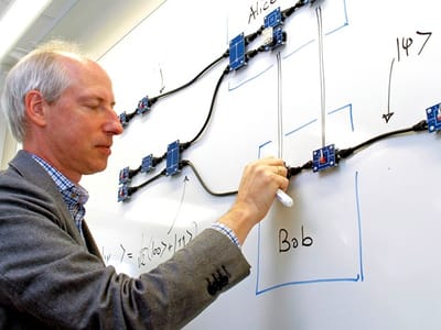 Simulated quantum computer could help scientists build real thing