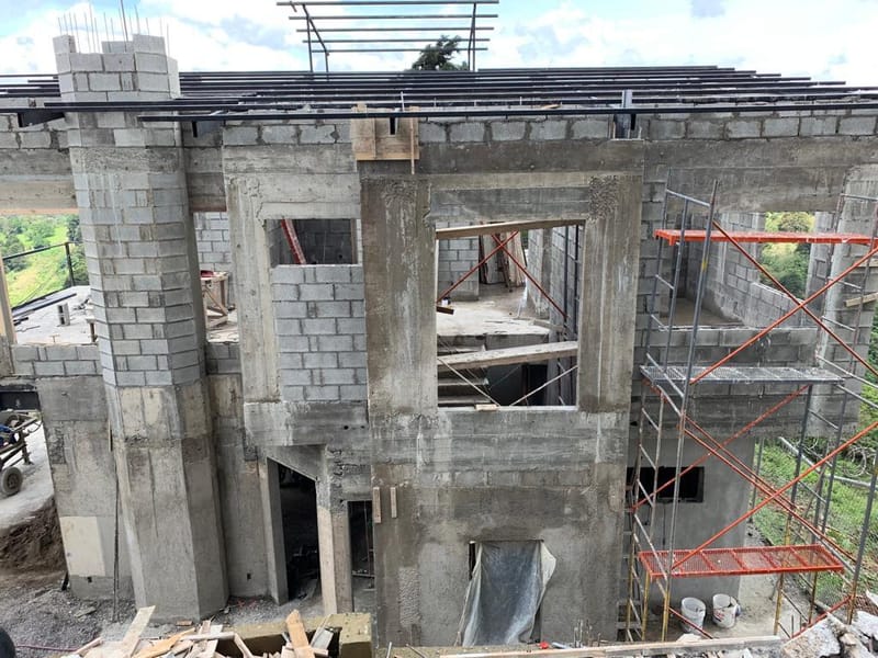 RECIDENCIAL: CONSTRUCCIÓN DE CASAS