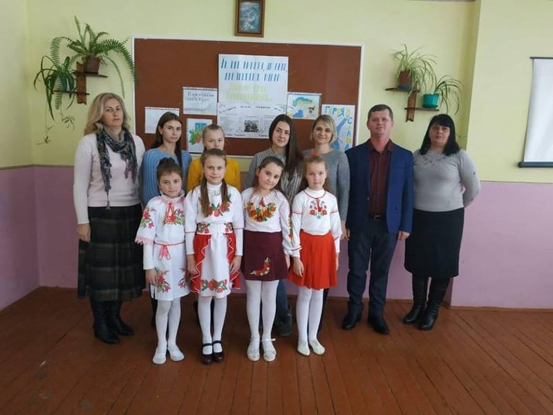 Загальношкільний захід «На Аскольдовій могилі поховали їх…»