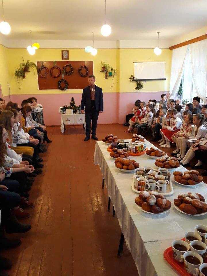 Свято «Прощання з колядою» у Берегівському НВК