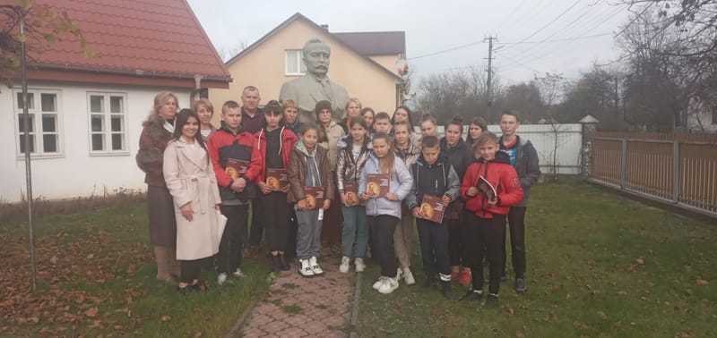 Екскурсія до міста Яворів у музей-садибу  Осипа Маковея