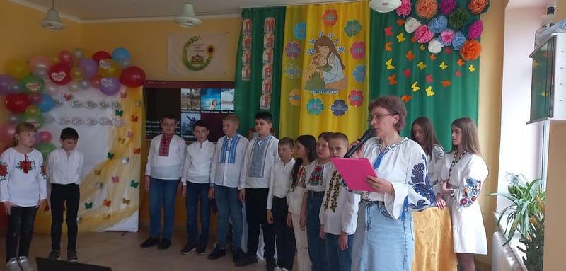 День матері