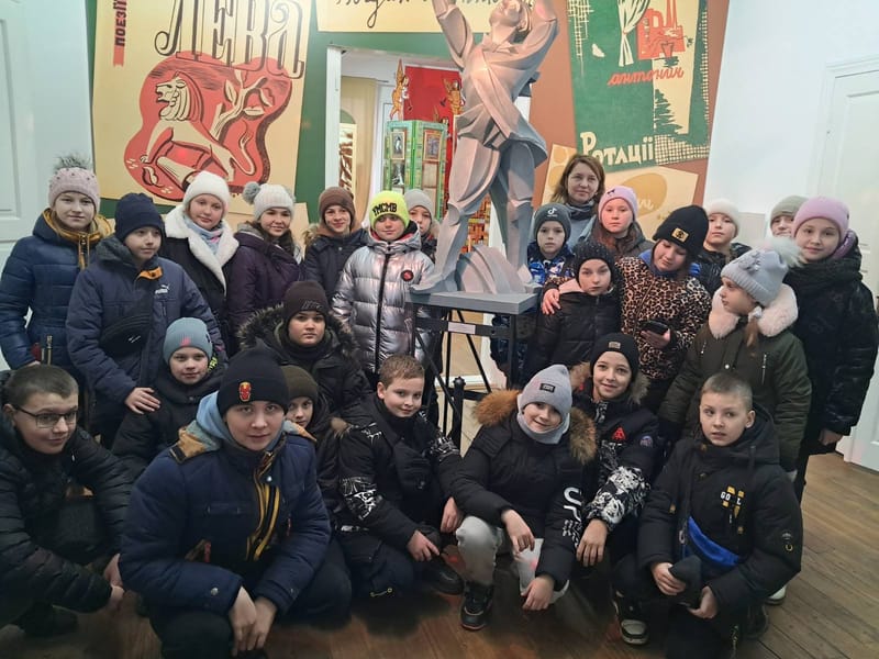 екскурсія у село Бортятин до музею видатного діяча української літератури Богдана-Ігоря Антонича