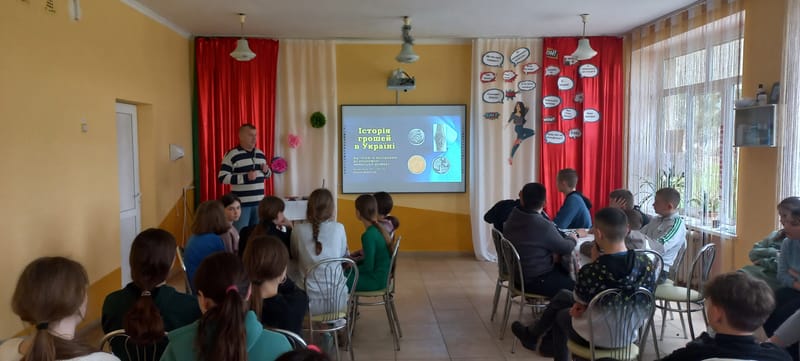 інтелектуальний  батл «Все про гроші»