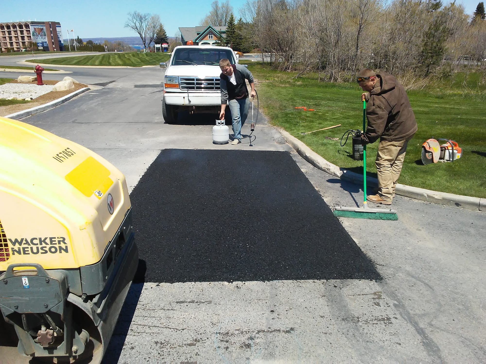 Asphalt repair