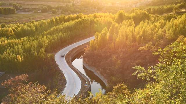 Eastern Lightning | Embarking on the Path of Belief in God (Part 1)