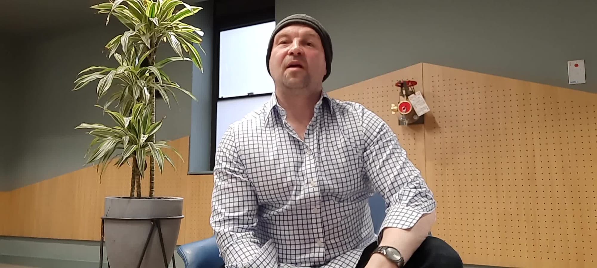 What happens to your body as your body puts on weight?   Informative video that is solely focused on 'how to lose body fat?'