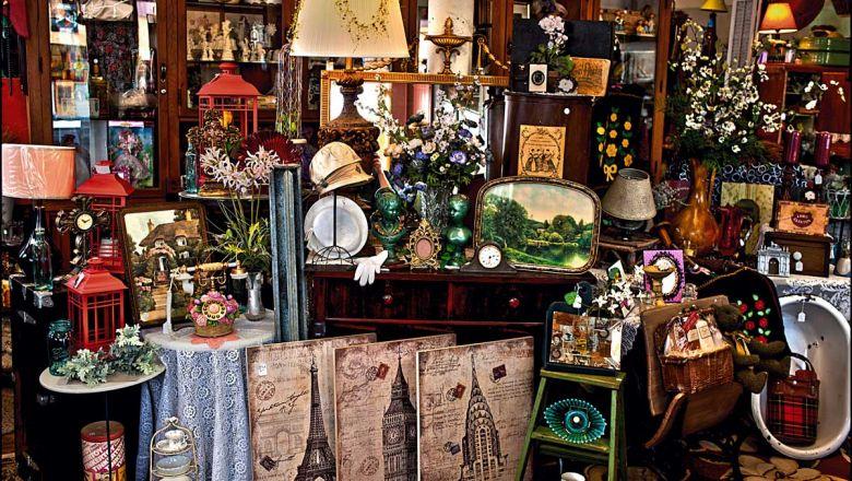 Drop in prices of antiques since 2000
