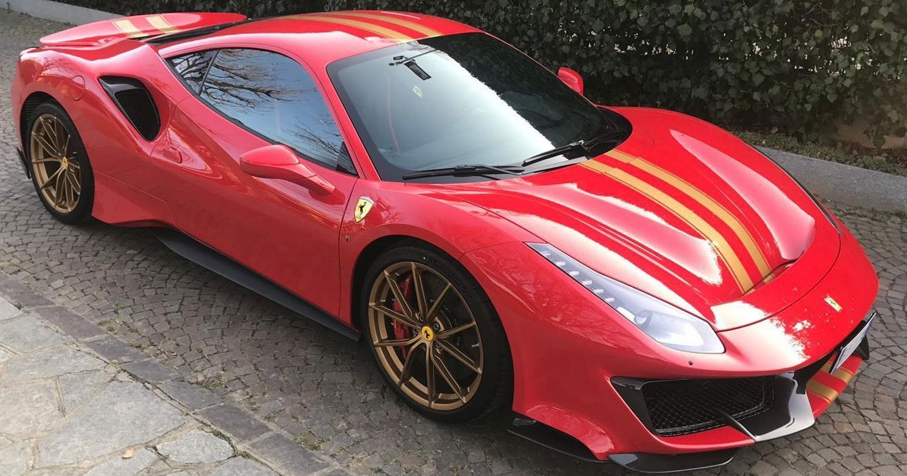 Ferrari 488 Pista