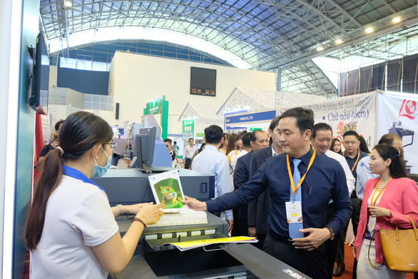 Gian hàng triển lãm vực dậy doanh nghiệp quảng cáo mùa Covid