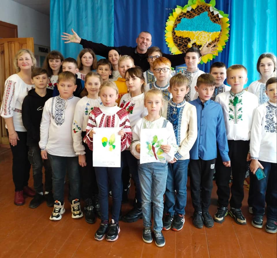 Зустріч  з  художником Яницьким