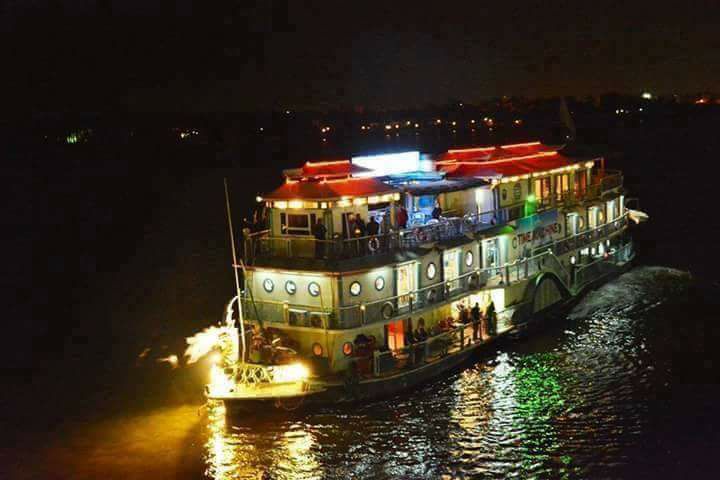 Nile dinner trip in Cairo with belly dancing and hotel transfer