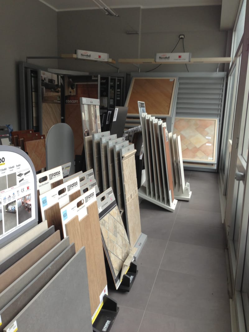 SHOW ROOM PIASTRELLE