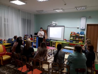 Фотоотчет о родительском собрании «Игра как основа развития речи дошкольника»