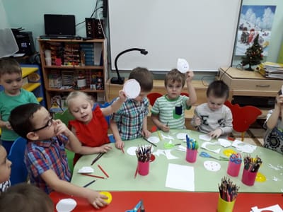 Консультация «Учим ребенка работать с ножницами»