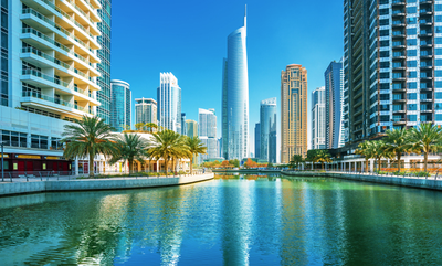 Amarah in the UAE, "Shop until you fall".