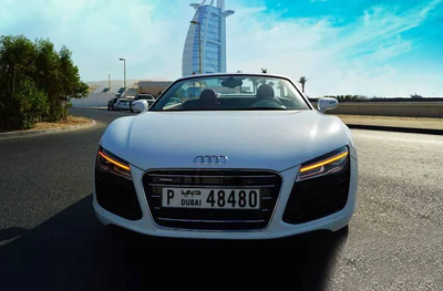 Most Suitable Luxury Car for UAE Executives