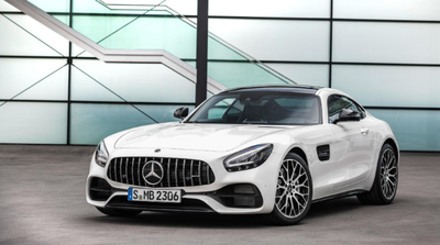 5 REASONS STUDENTS in Dubai