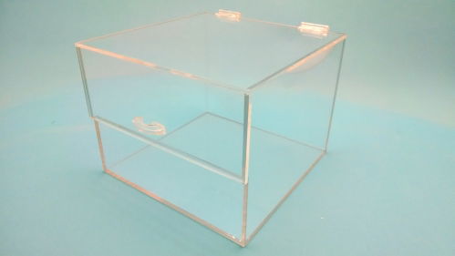 Plexiglass box