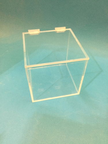 Clear plexiglass box - AKRYLIX