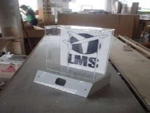 Custom display for LMS