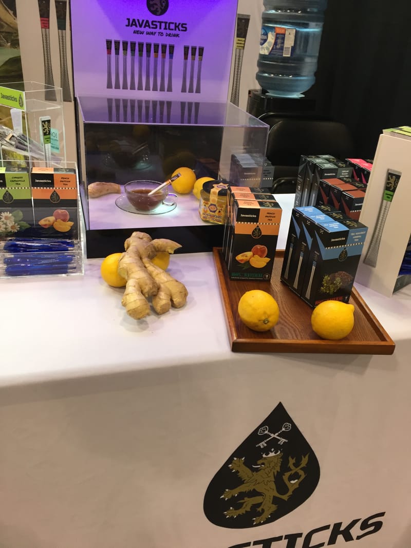 Clear Acrylic Demo Presentation Display - Akrylix