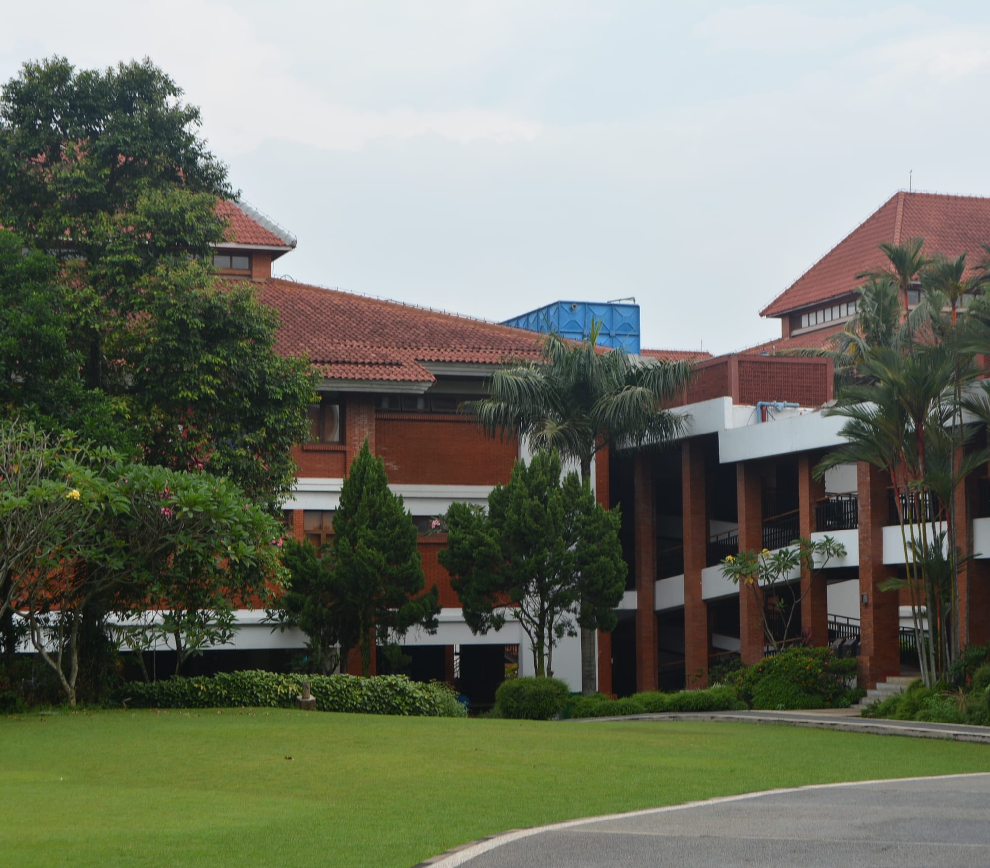 Sekolah Pelita Harapan Lippo Village