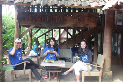 Komunitas Hong