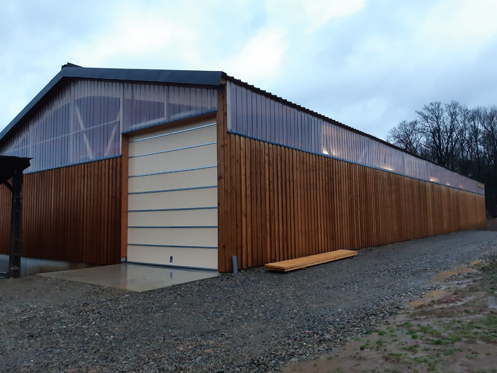 Le bâtiment de séchage en grange