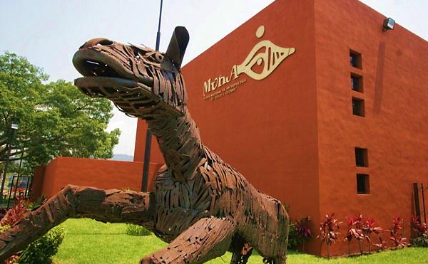 Museo Nacional de Antropología David J. Guzmán.