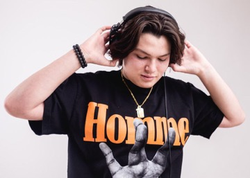 Elizondo, El DJ Mas Joven De Holy Pig Records Presenta "The Prophet"