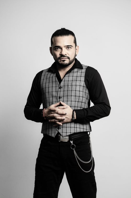 German Campos Estrena Su Nuevo Álbum "Intimo" En Mayo