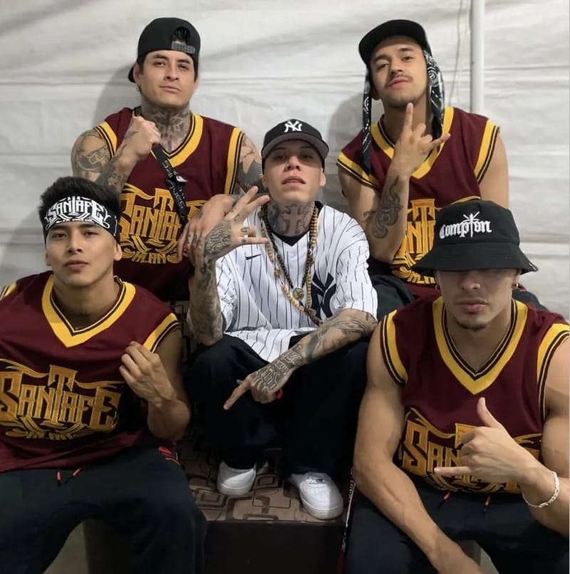 Conoce A Chicano, Uno De Los Bailarines De "Santa Fe Klan"