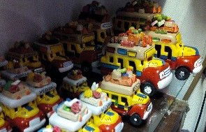 Mini chivas (buses escalera)