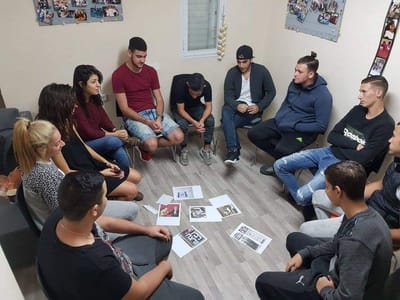 תנועת הנוער &quot;מדור לדור&quot; image