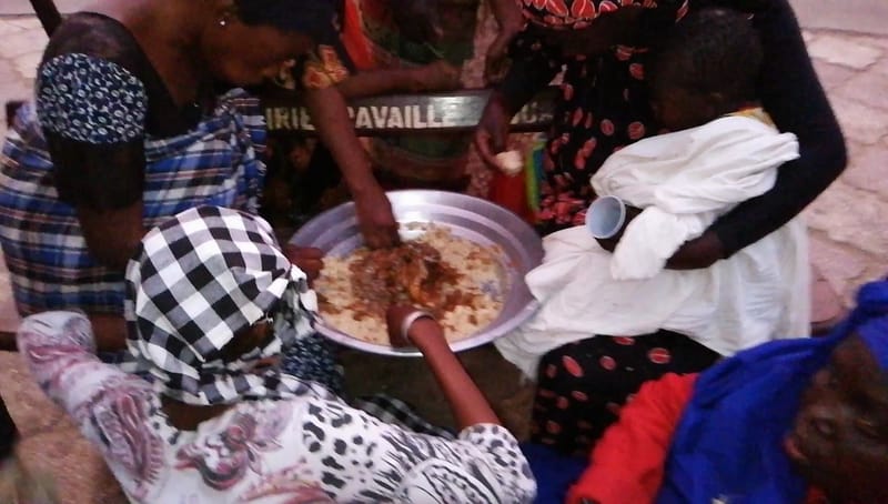 Ndogou de l'Emergence au rond-point Keur Massar