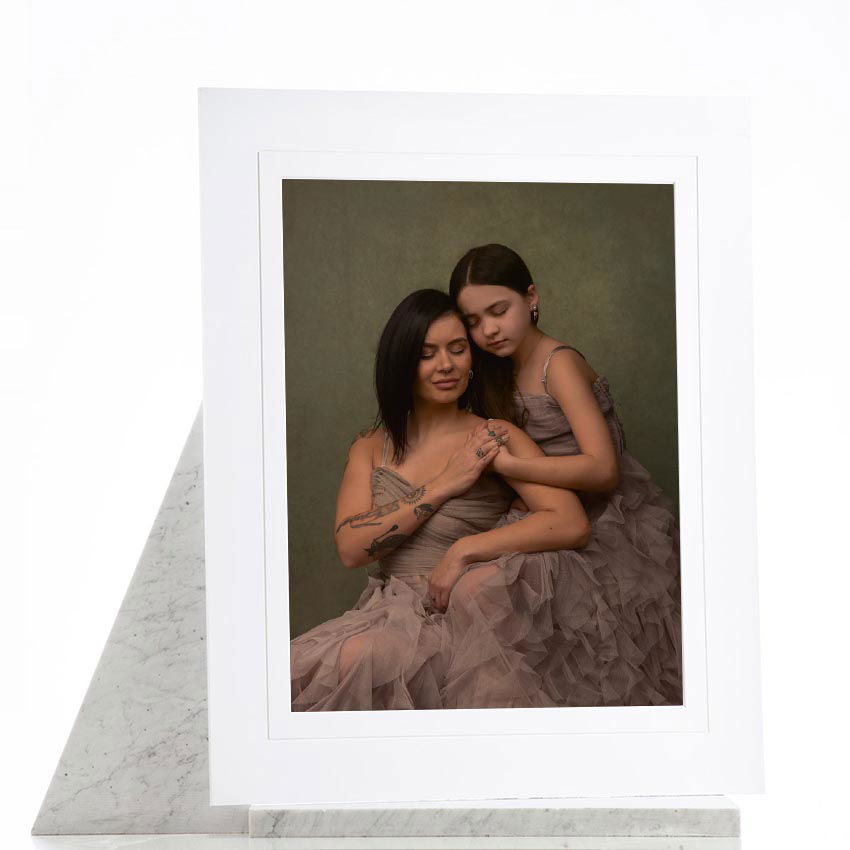 THE HIGH-QUALITY MATTED PRINTS