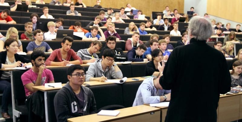 教育移民----如何帮助孩子适应移居国外的生活？