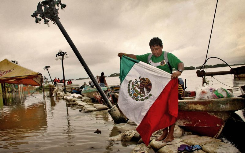 La ingeniería civil y la prevención de desastres en México.